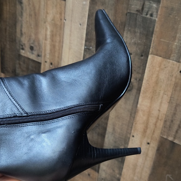 Charles David Black Leather Mid Calf Pointed Stilleo Heel Boots Sz 10 Women - Picture 13 of 17